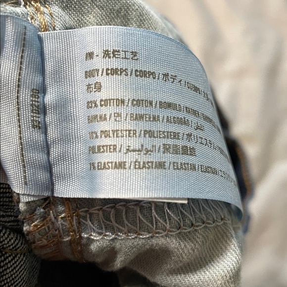 Hollister Like New Men’s Dark Wash Super Skinny Cutoff Denim Shorts Size 31 - Picture 8 of 8